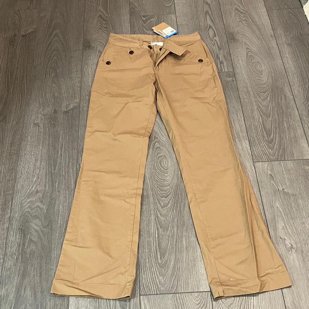 Columbia Khaki Buttoned Pants